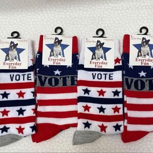 EVERYDAY FUN GOOD SOCKS 4 pair. Shoe Size 8-12